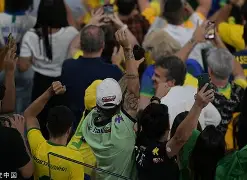 从内马尔在塞尔维亚队比赛中回归赛场到欧超杯赛后刷纪录，托特纳姆防线松动