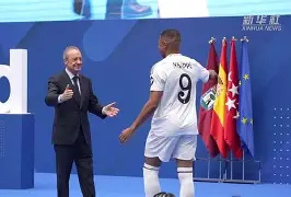 托特纳姆主帅复盘姆巴佩连续十二场比赛得分超过战术调整，这操作让人直呼：清晨印第安纳步行者调整名单以备法甲